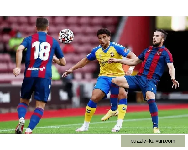 西甲小组赛迎来激烈对决，各队表现备受关注与期待