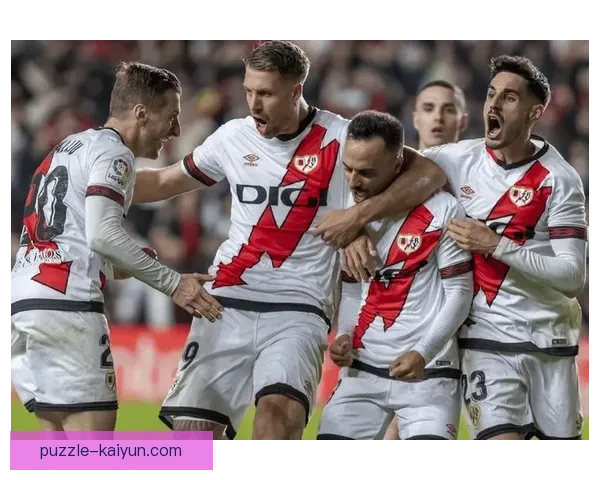 凯莱奇·伊赫内乔在英超表现稳健，状态持续提升引关注