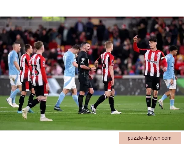 滕哈赫调整传球节奏提升球队进攻流畅性